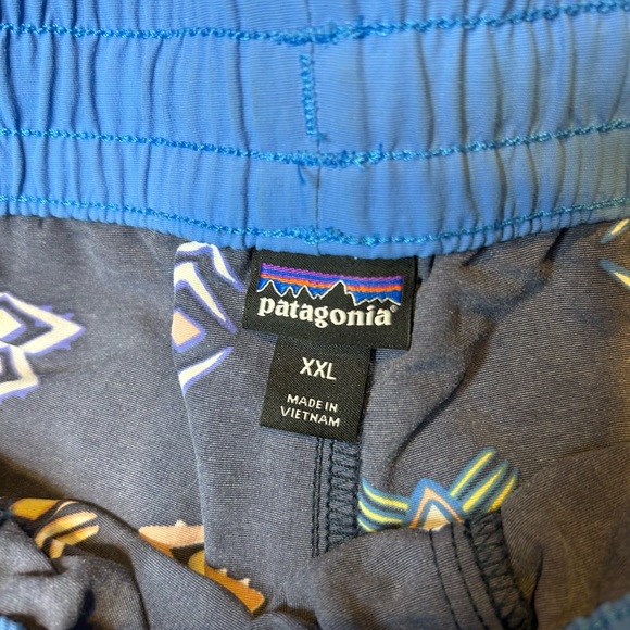 Patagonia Southwest Aztec Print Board Shorts Youth XXL - Picture 3 of 6